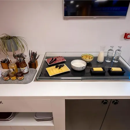 Première Classe Roissy - Aéroport CDG - Le Mesnil-Amelot-3